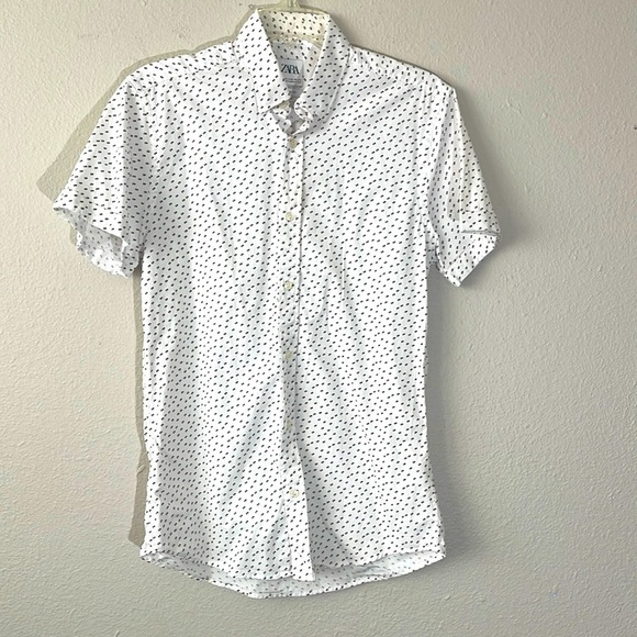 ZARA Men's Relaxed Fit Button Down Geometric Print Shirt Size S Short Sleeve - Picture 5 of 7